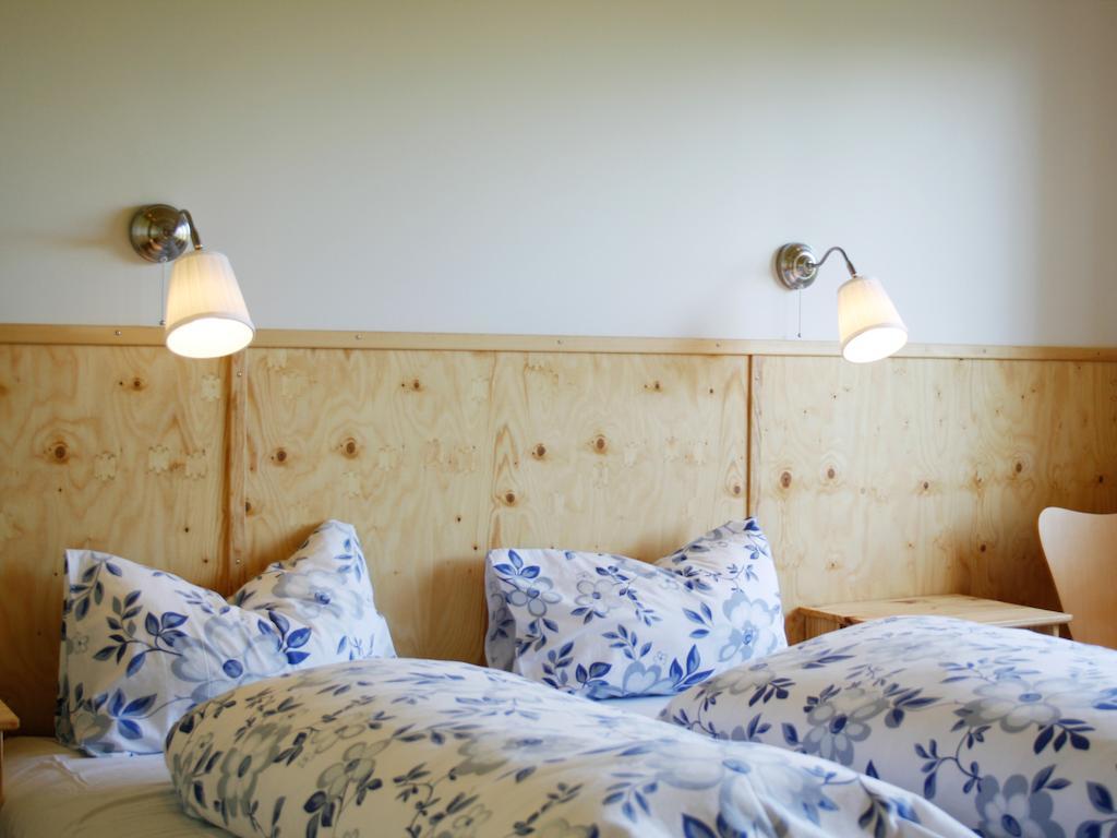 Brekkulaekur Guesthouse Hunathing Vestra Zimmer foto